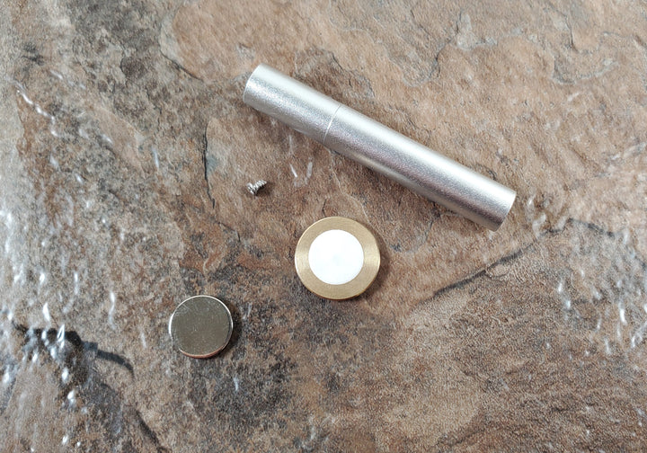 Dollhouse Chandelier Battery Operated Pink Tulips 3 Arm 1:12 Scale Wand Light