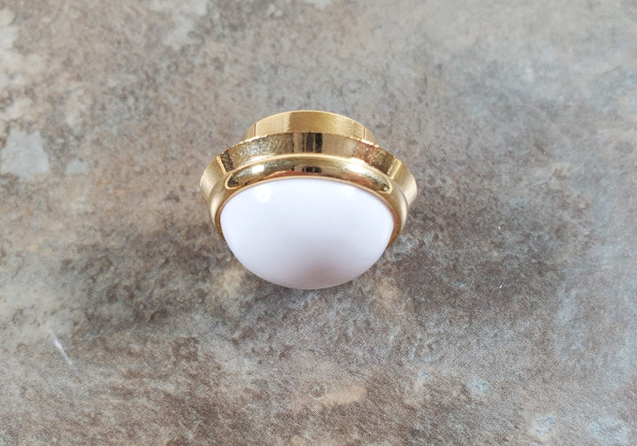 Dollhouse Battery Ceiling Light Low Profile Warm Light 1:12 Scale Houseworks - MiniatureCrush