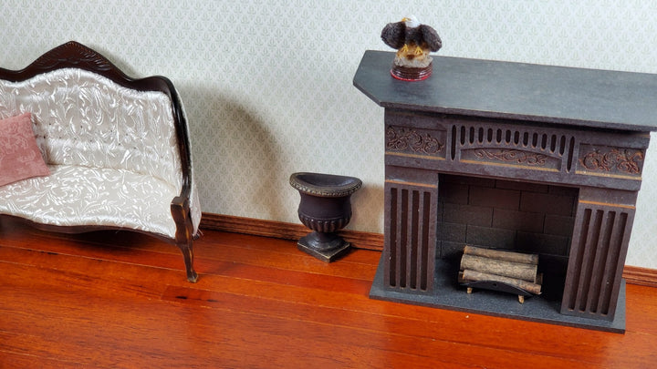 Dollhouse Flat Back Garden Urn Wall Planter 1:12 Scale Miniature Decor - Miniature Crush