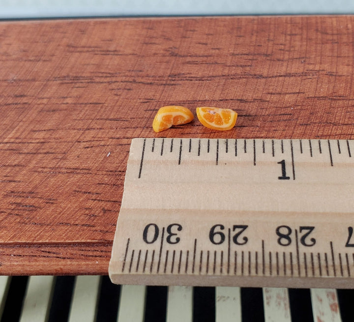 Dollhouse Orange Wedges 2 Pieces 1:12 Scale Miniature Food Handmade - MiniatureCrush