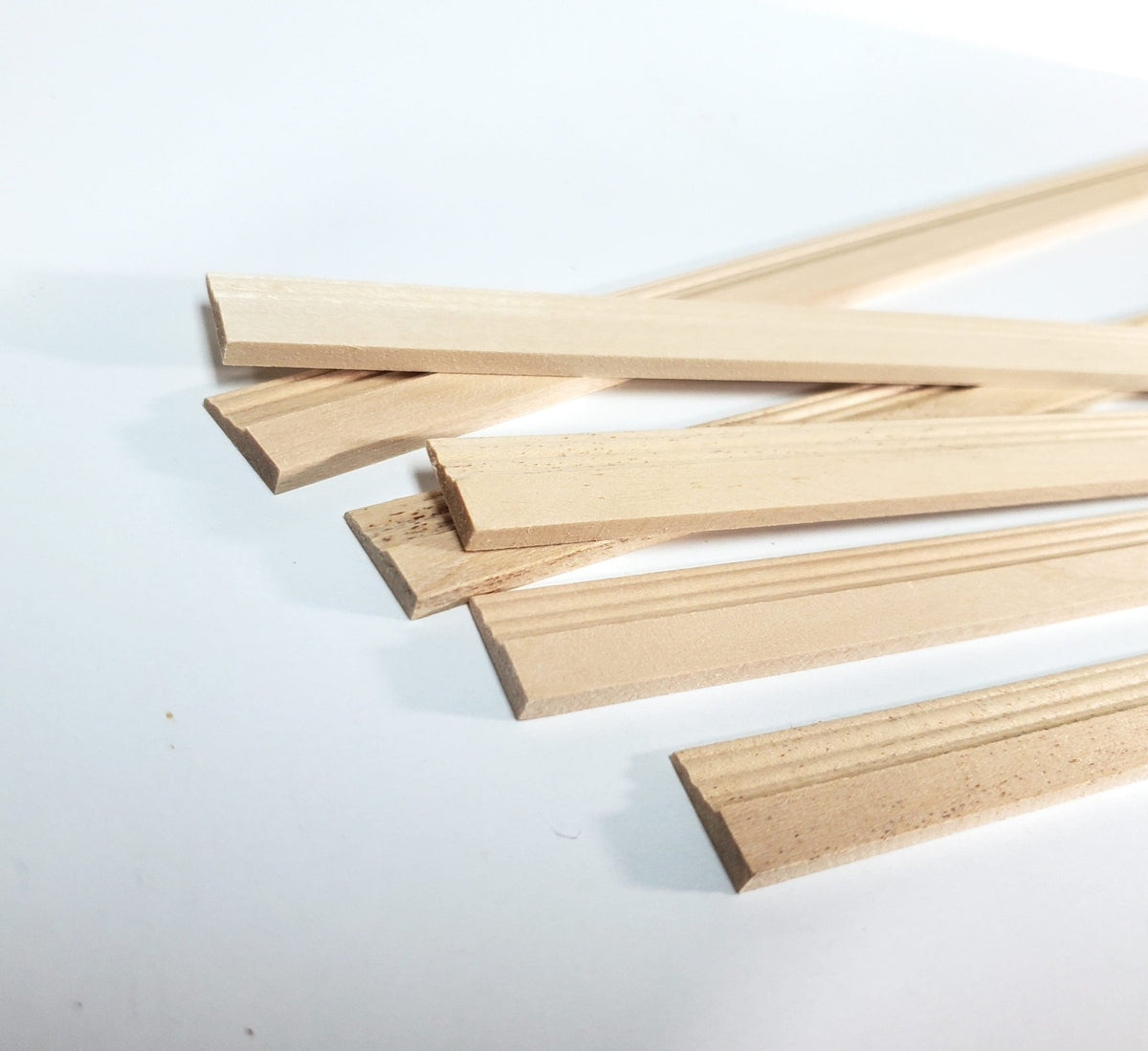 Dollhouse Baseboard Skirting Trim Molding 5/8" wide x 12" long 6 Pieces