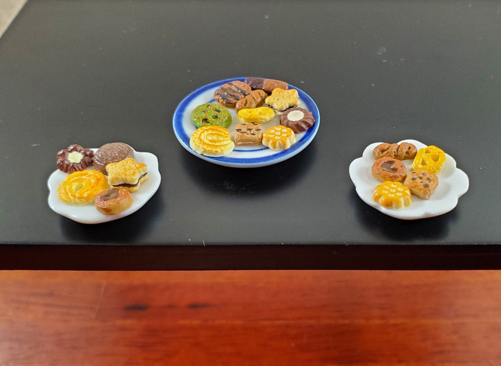 Dollhouse Cookies 20 Random Pieces 1:12 Scale Miniature Food Dessert Bakery - Miniature Crush