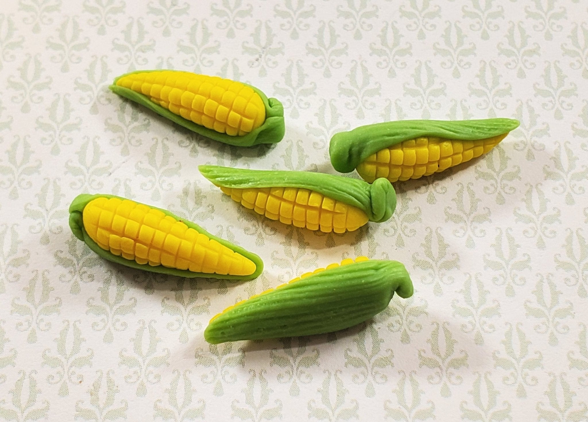Dollhouse Corn on the Cob 5 Pieces 112 Scale Miniatures Food Kitchen
