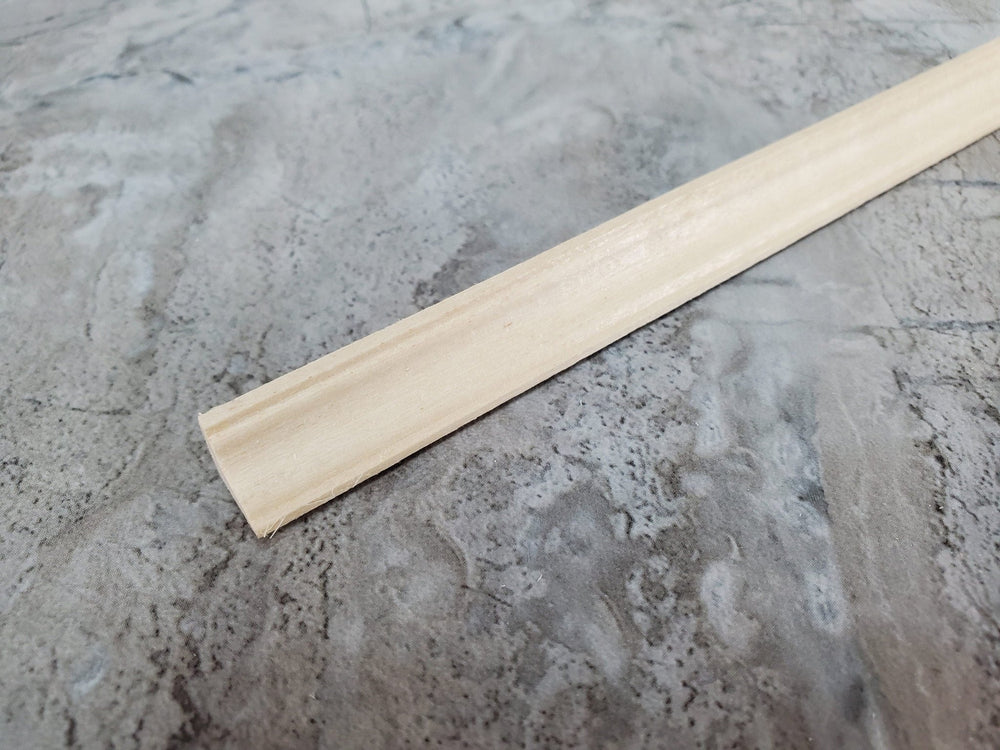 Dollhouse Crown Molding Ceiling Trim 3/8" wide x 18" long for Miniatures TC1008 - Miniature Crush