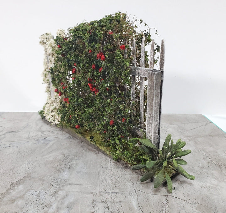 Dollhouse Flowers with Fence Red White Large 1:12 Scale Miniature 2 Sided - Miniature Crush