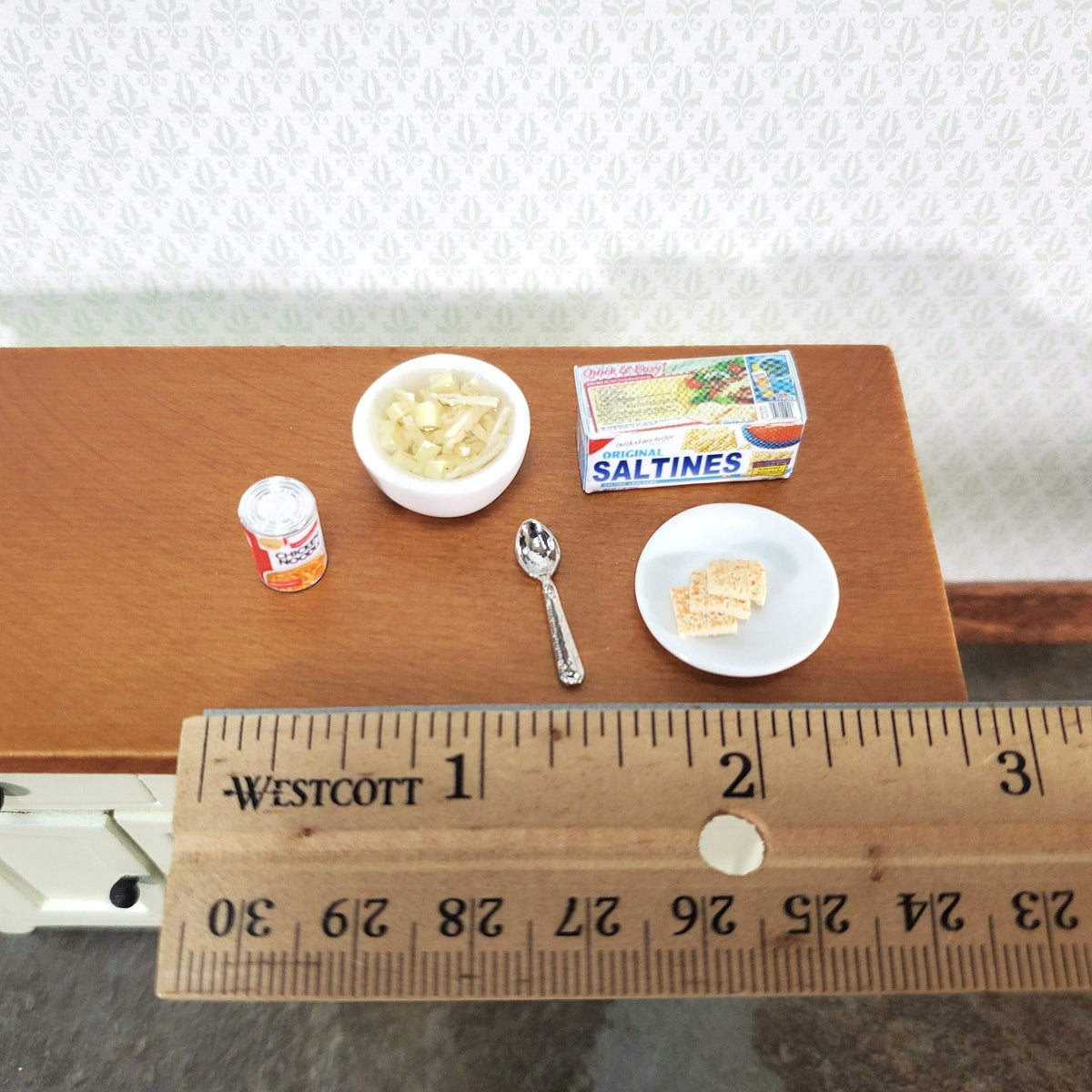 Dollhouse Food Chicken Noodle Soup Crackers Can Spoon 1 12 Scale Miniature Miniature Crush