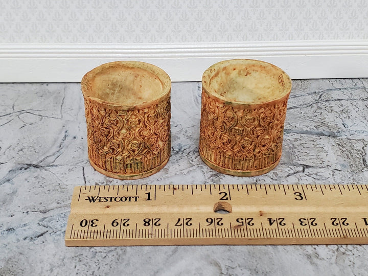 Dollhouse Garden Pots Aged Finish Planters x2 1:12 Scale A4052AG by Falcon Miniatures - Miniature Crush