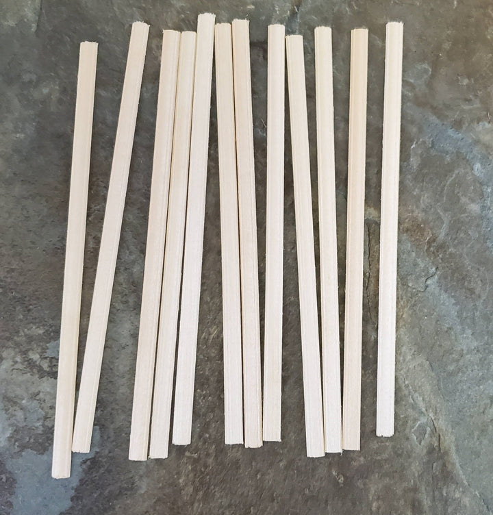 Dollhouse Miniature 6" Scrap Trim Chair Rail or Trim Molding 1/4" wide 12 Pieces 1:12 Scale Flat Back - Miniature Crush