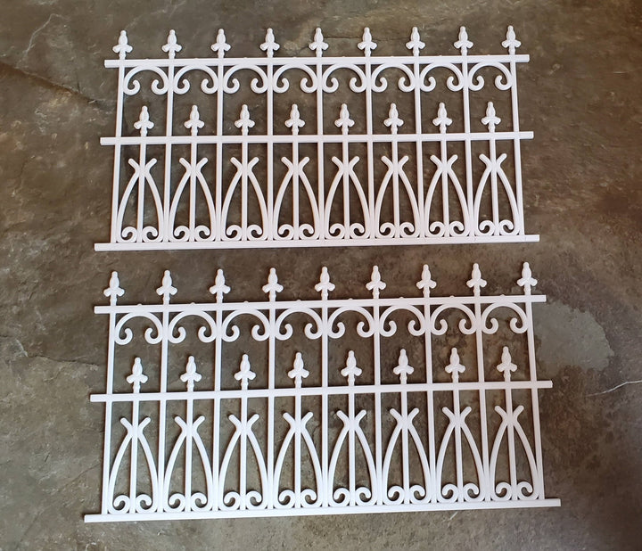 Dollhouse Miniature Fence Railing x2 White Victorian or Georgian Garden 1:12 Scale - Miniature Crush