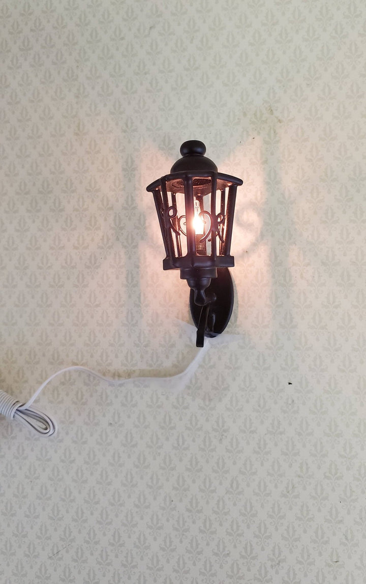 Dollhouse Miniature Light Black Coach Large Exterior Wall Lamp 1:12 Scale 12 Volt Electric - Miniature Crush