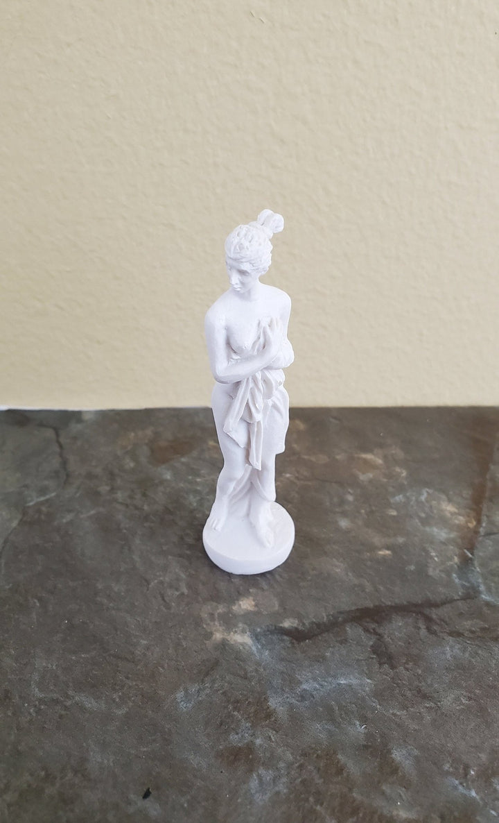 Dollhouse Miniature Nude Female Garden Statue White Small 1:12 or 1/24 Scale fairy garden - Miniature Crush
