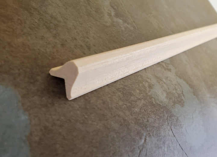 Dollhouse Miniature Roof Top Peak Ridge Molding Trim 5/8" x 18" 1:12 Scale HW7060 - Miniature Crush