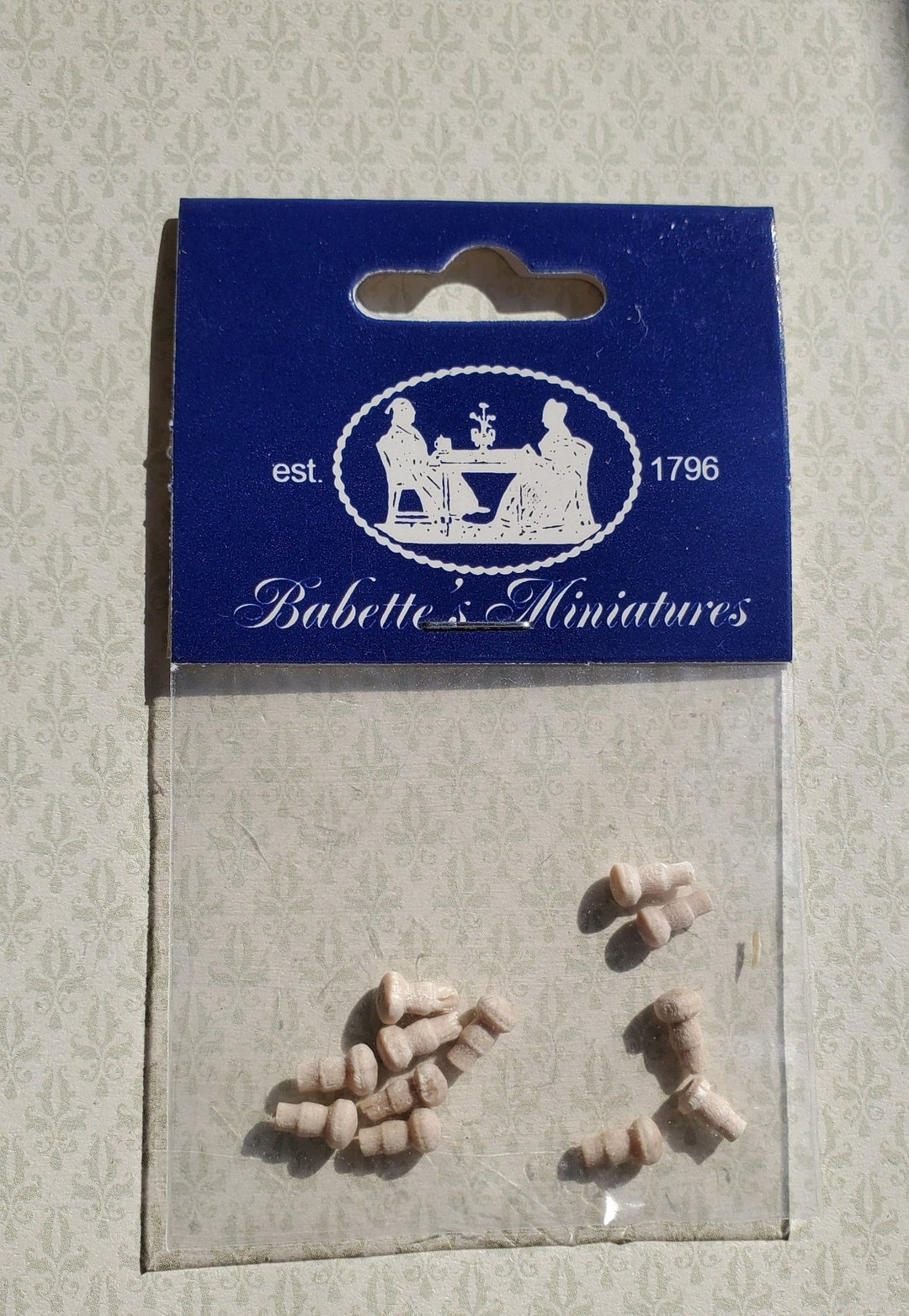 Dollhouse Miniature Wood Knobs or Drawer Pulls Small 12 Pieces 1:12 Scale 6 mm - Miniature Crush