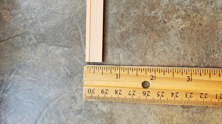 Dollhouse Miniatures Baseboard Trim or Molding w/ Wire Channel 1/2" wide x 18" 1:12 Scale CLA77945 - Miniature Crush