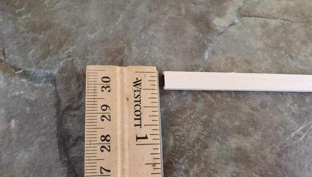 Dollhouse Miniatures Channel Molding Trim 1/4" wide x 6" long x6 Pieces 1:12 Scale NE957 - Miniature Crush