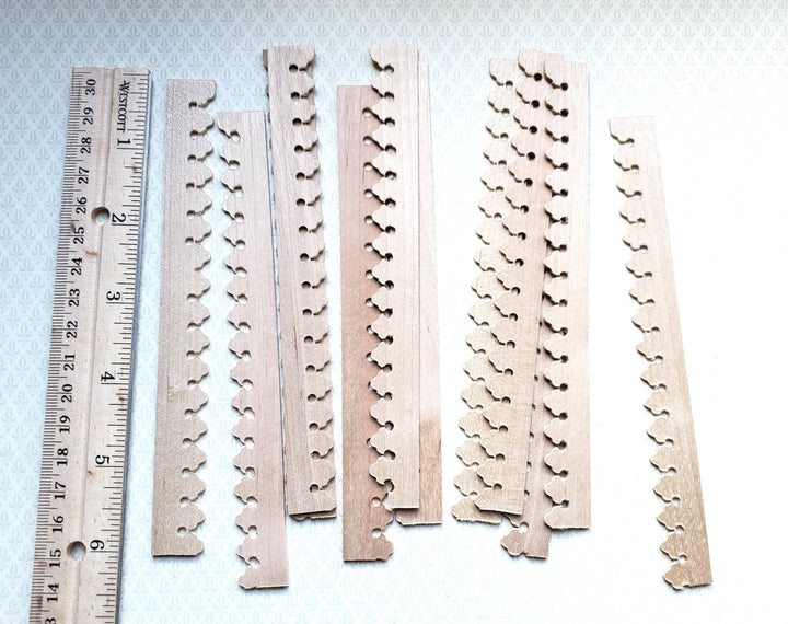 Dollhouse Miniatures Trim Gothic Fleur Style Molding 5/8" x 6" 10 Pieces Scrap Trim 1:12 Scale - Miniature Crush