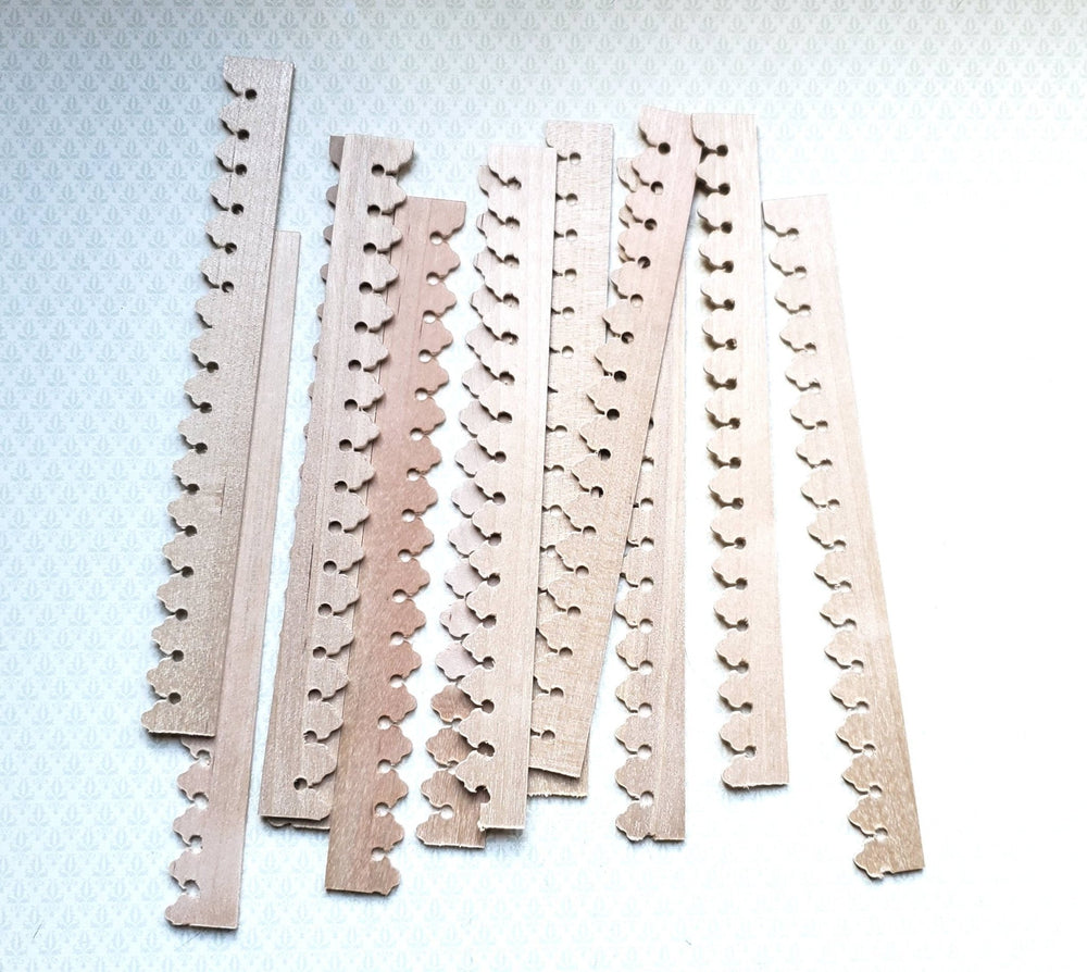 Dollhouse Miniatures Trim Gothic Fleur Style Molding 5/8" x 6" 10 Pieces Scrap Trim 1:12 Scale - Miniature Crush
