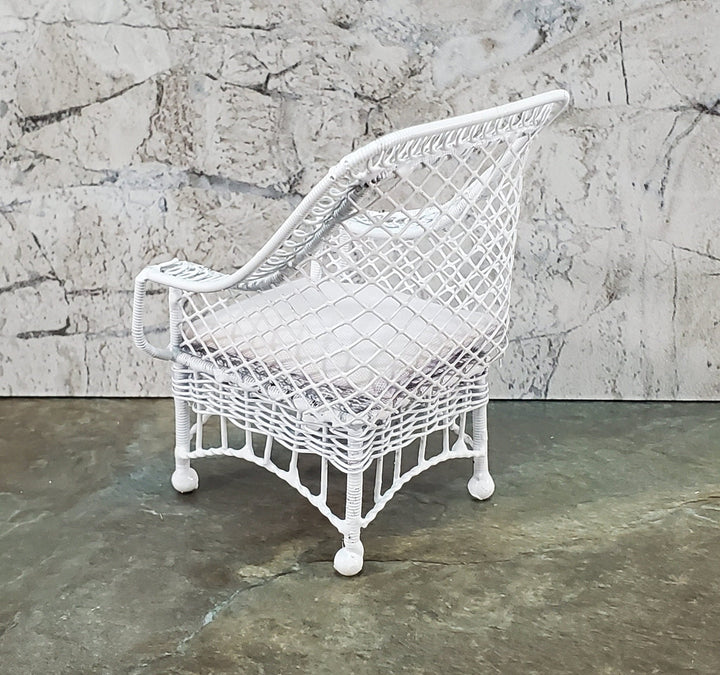 Dollhouse Patio Chair White Metal Mesh 1:12 Scale Miniature Fairy Garden - Miniature Crush