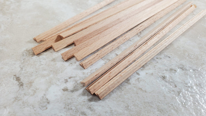 Dollhouse Picture Frame Trim 6" Pieces x12 or Picture Rail Molding 1:12 Scale - Miniature Crush