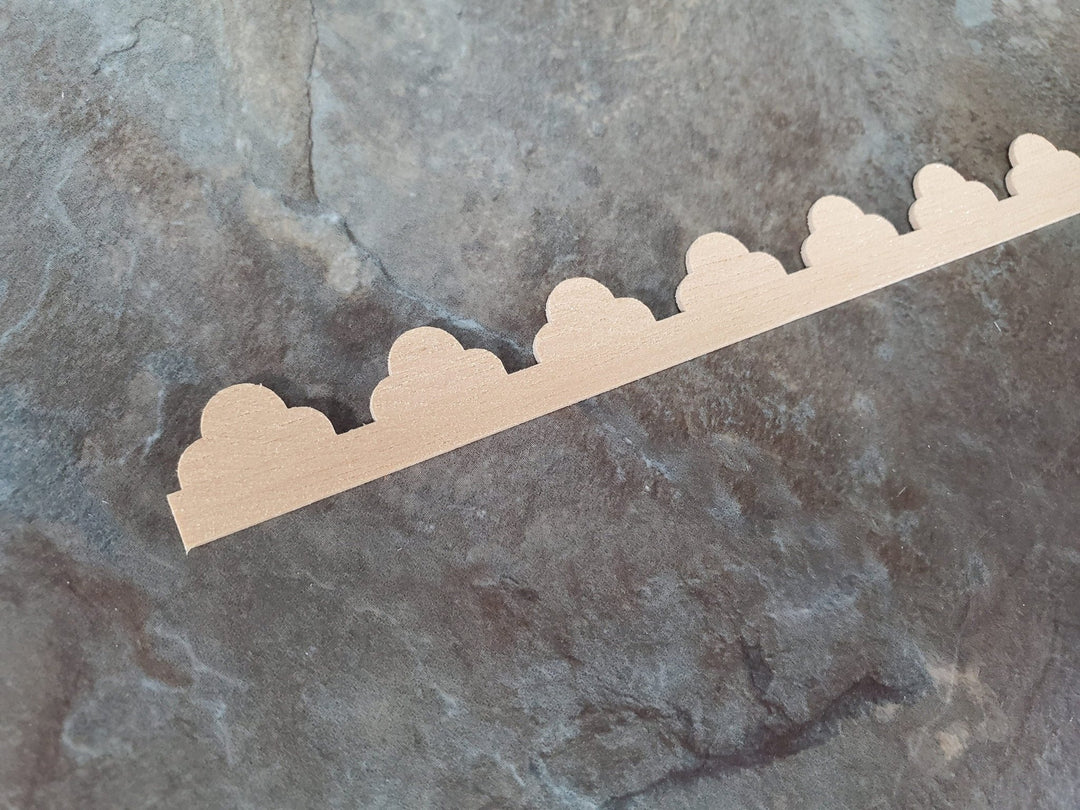Dollhouse Scalloped Trim Fancy Victorian Style Molding 5/8" x 18" for Miniatures Houseworks 7084 - Miniature Crush