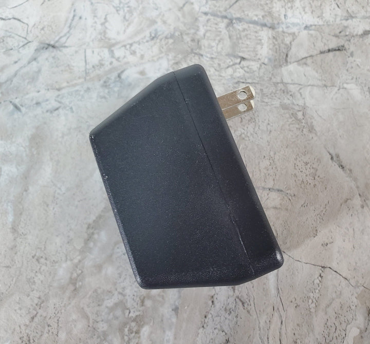 Dollhouse Transformer 30 Watt for Wiring 26 Bulb Capacity Small to Medium Houses HW2226 - Miniature Crush