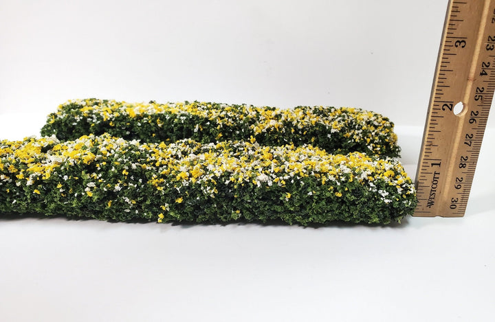 Miniature Flowering Hedge Yellow & Green Model RR Dioramas Dollhouses Scenery - Miniature Crush