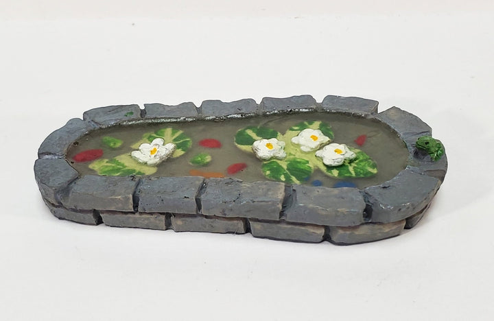 Small Miniature Garden Pond Pool with Frog & Water Lilies Resin 1:12 Scale Dollhouse - Miniature Crush