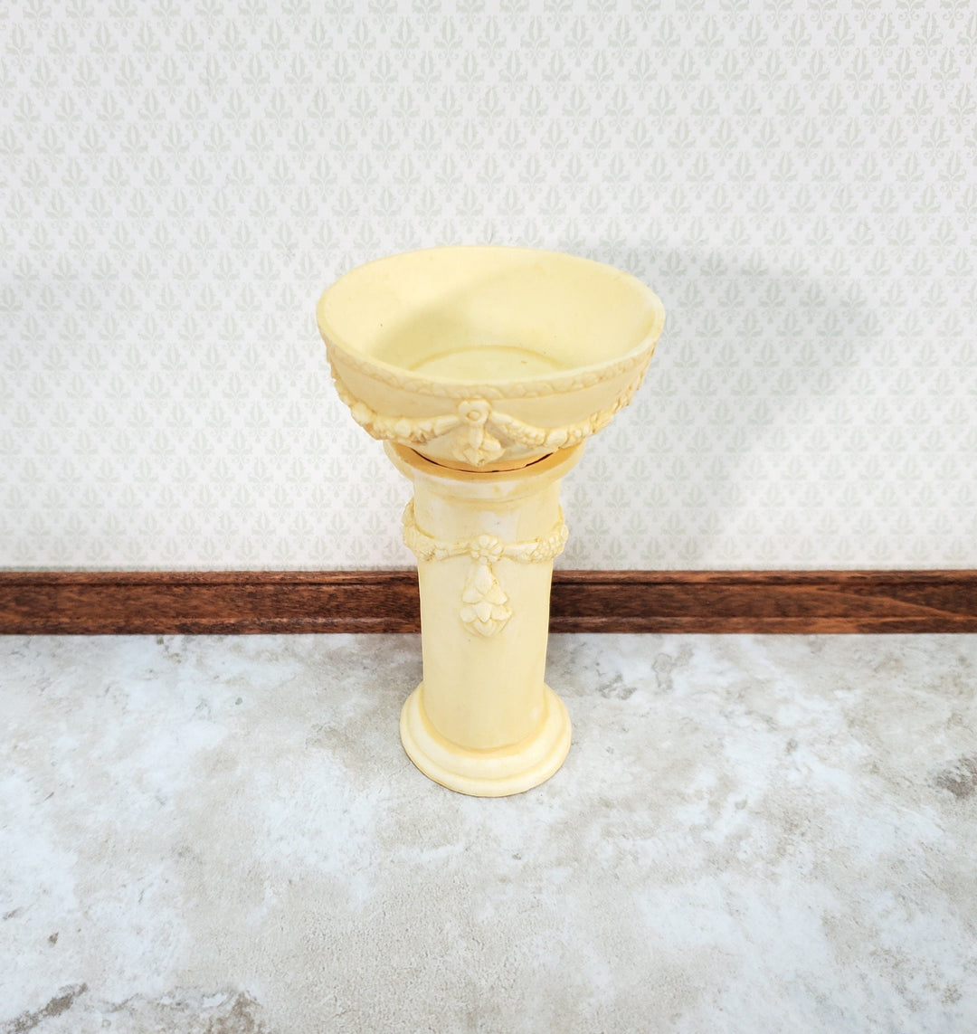 Dollhouse Bird Bath Ivory Finish Fairy Garden 1:12 Scale Large by Falcon A1004IV