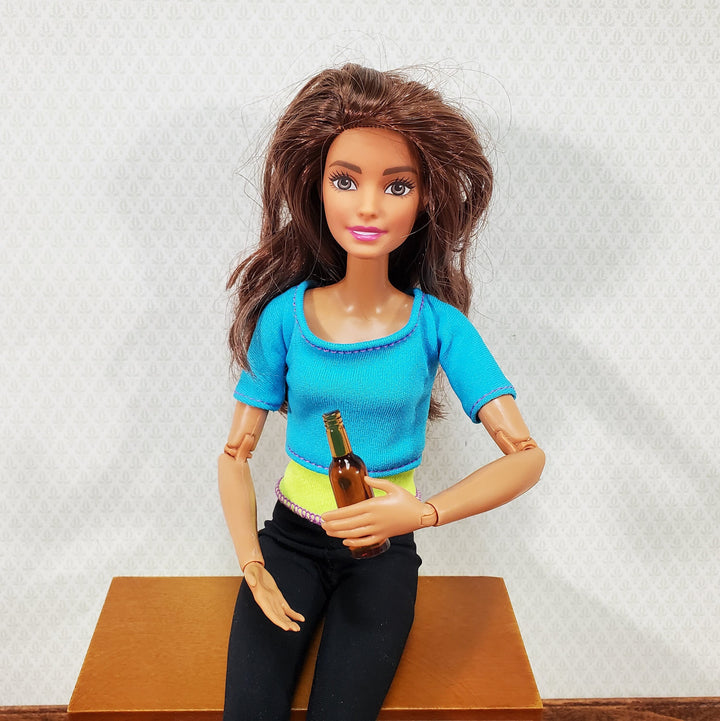 Miniature Beer Bottles 4 Pieces 1:6 Scale Playscale Fashion Doll Size Dollhouse Drinks