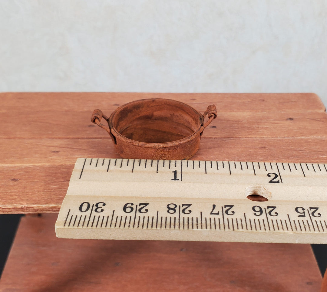Dollhouse Miniature Round Metal Pan with Handles Rusted Aged 1:12 Scale