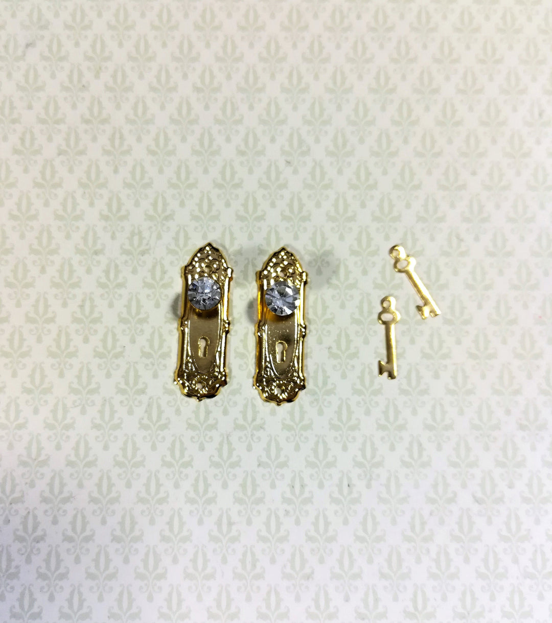 Dollhouse Doorknob Plate Set Gold with Crystal Knobs & Keyhole 1:12 Scale