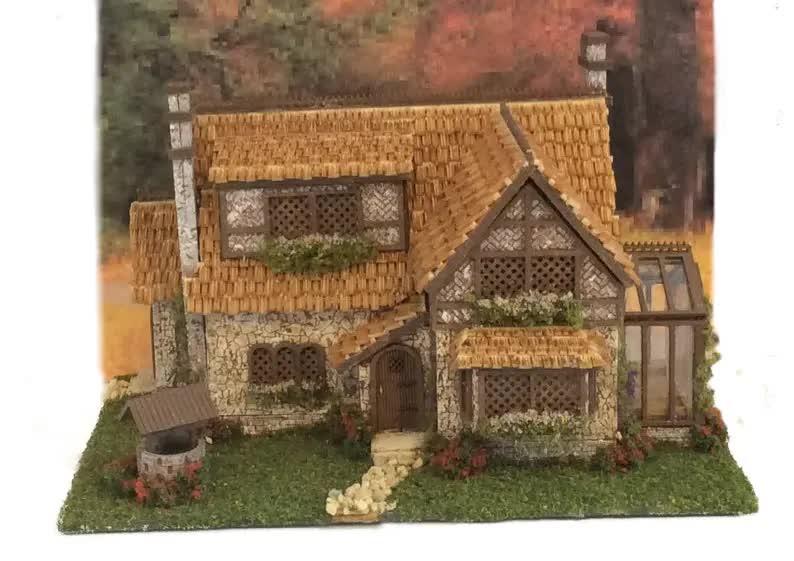 1:144 Scale Dollhouse KIT Tiny German Tudor w/ Greenhouse and Grass 5 Room Home - Miniature Crush