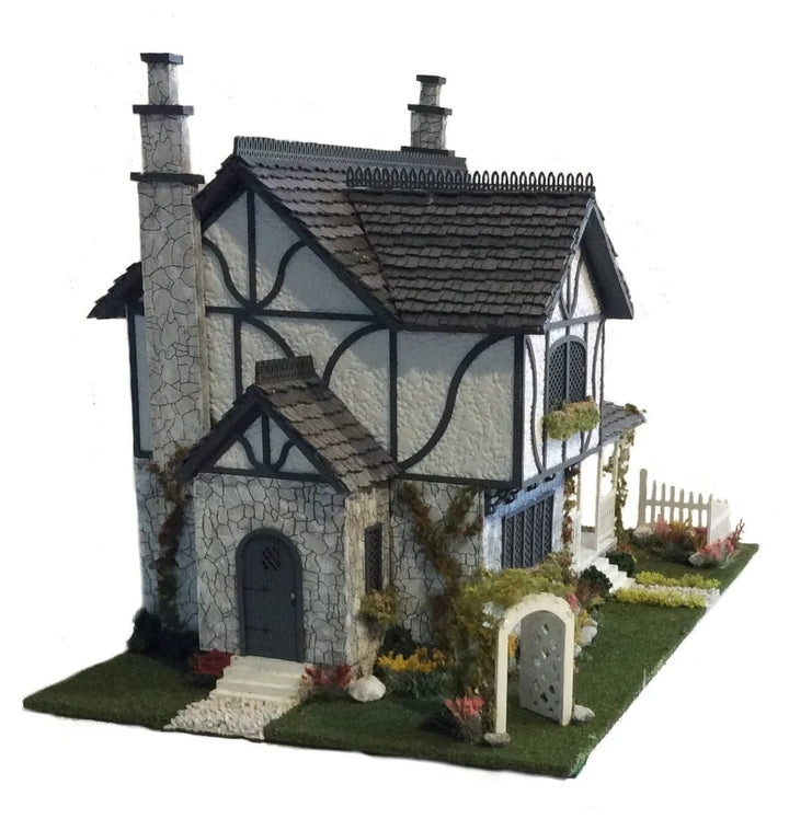 1:48 Quarter Scale Dollhouse KIT Tudor Manor House Style 5 Rooms with Greenery - MiniatureCrush