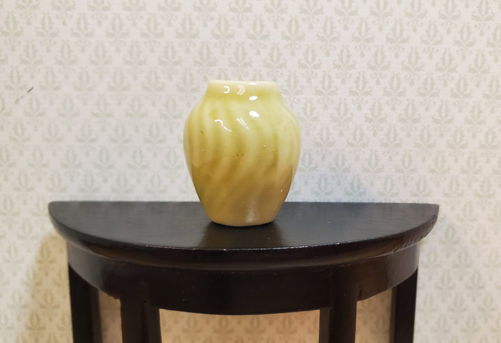 Dollhouse Ceramic Vase with a Swirl Pattern Pale Green 1:12 Scale Miniature