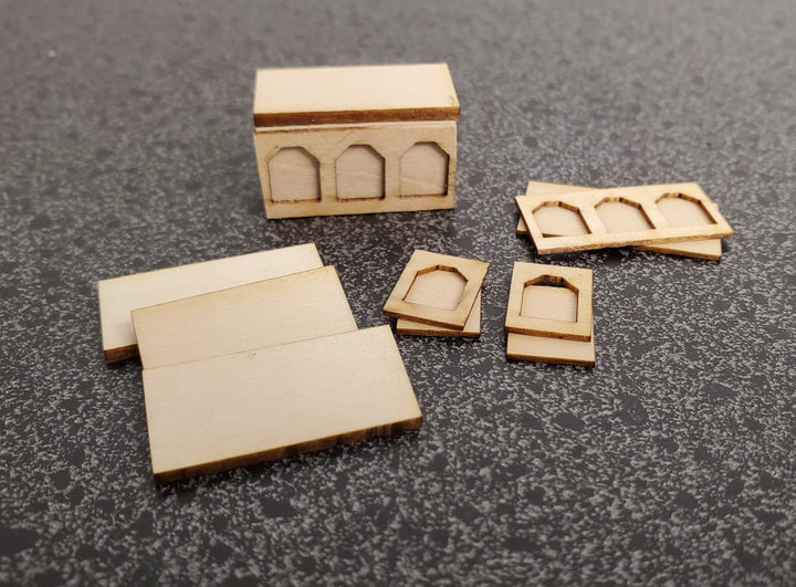 DIY Kit 1:48 Scale Miniature Tudor Treasure Chest Trunk Tiny Gothic Style