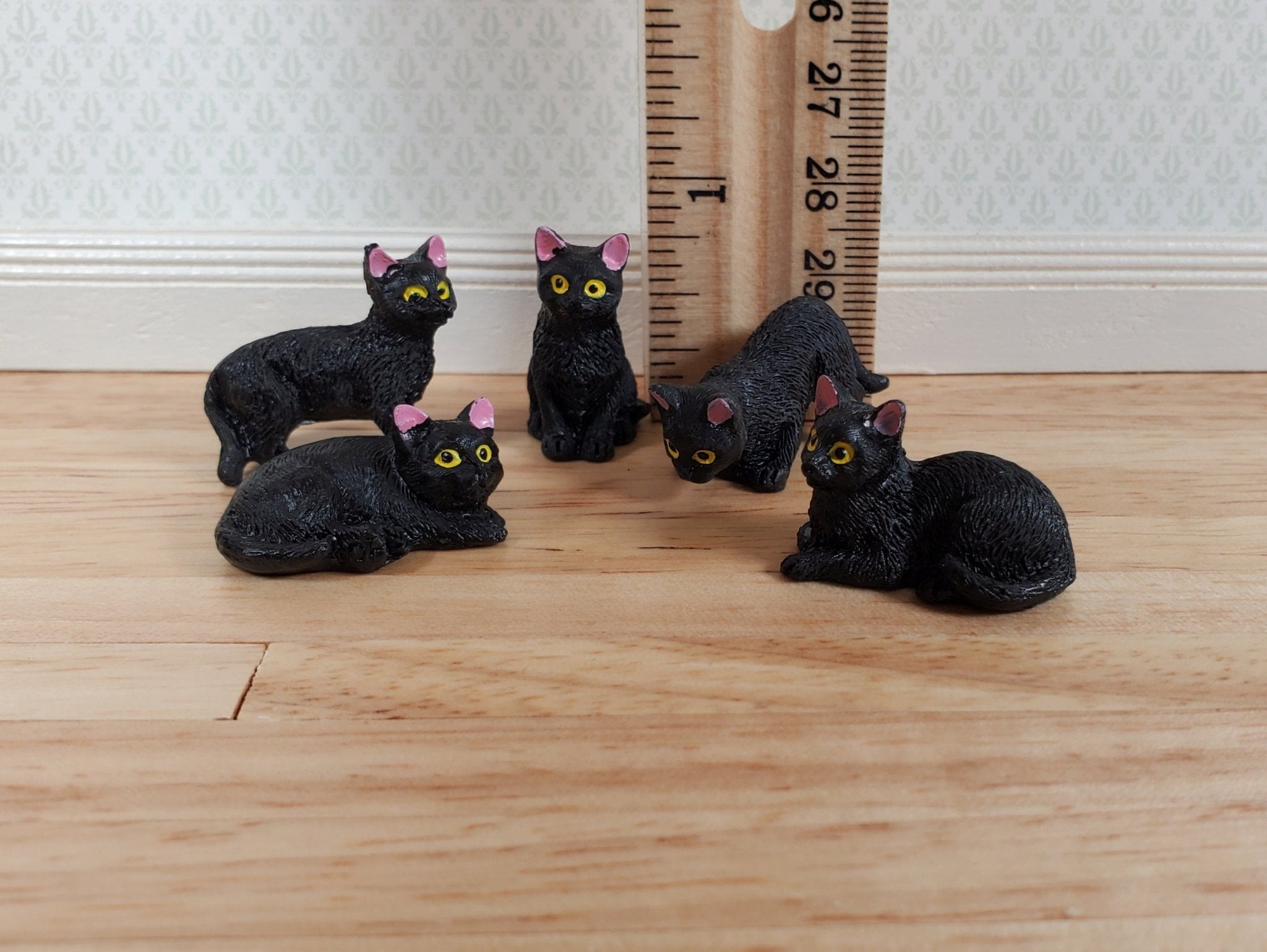 5 Dollhouse Cats All Black Kittens 1:12 Scale Halloween Various