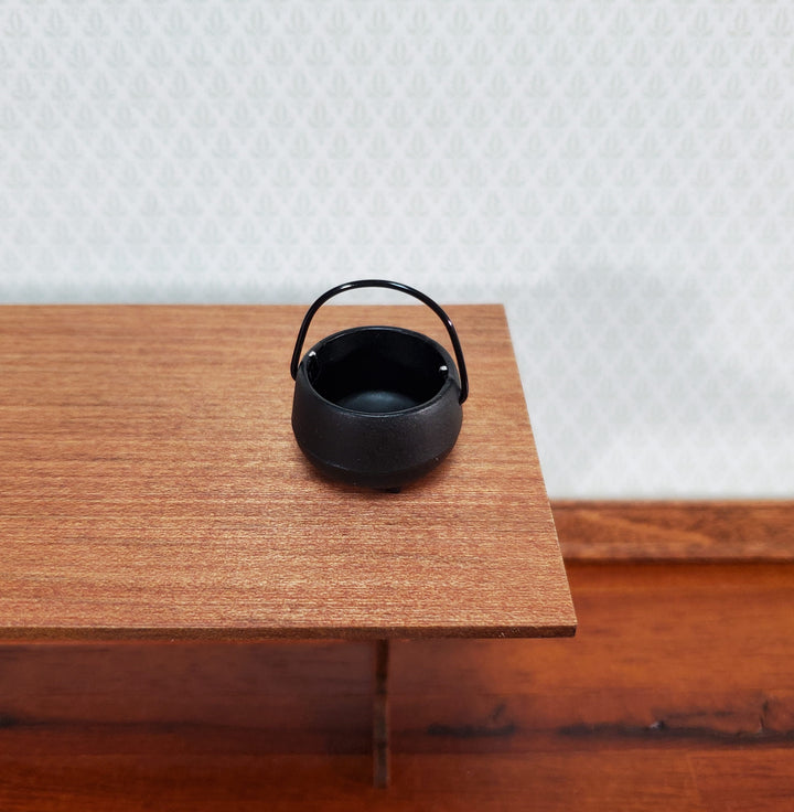 Miniature Black Pot with Handle Metal Black "Cast Iron" Look 1:12 Scale Dollhouse