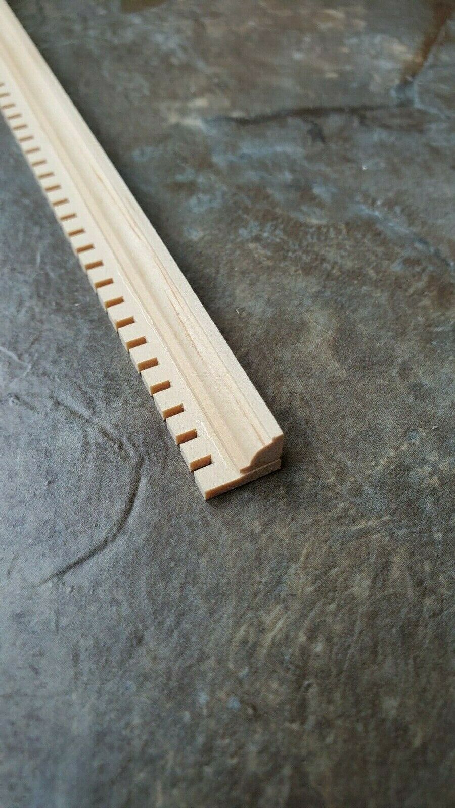 Dollhouse Miniatures Dentil Crown Molding Trim 3/8" wide x 14" long 1:12 Scale