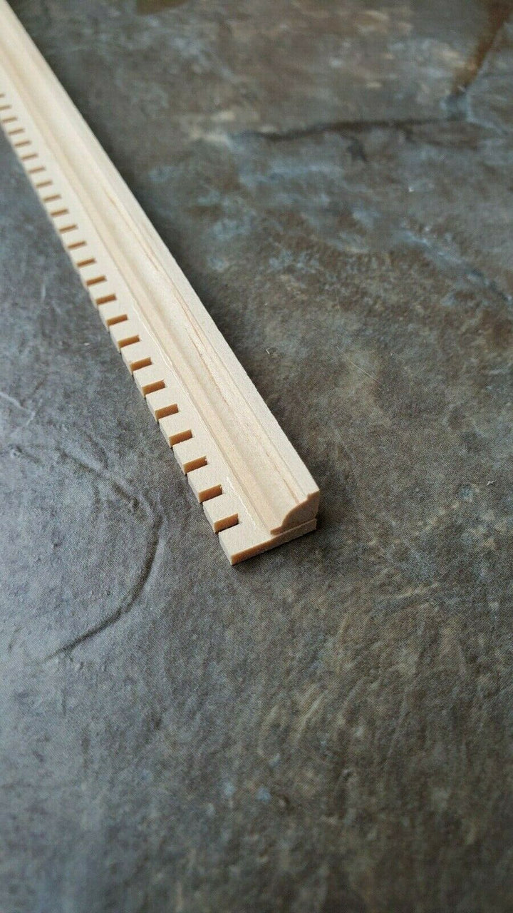 Dollhouse Miniatures Dentil Crown Molding Trim 3/8" wide x 14" long 1:12 Scale