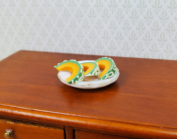 Dollhouse Cantaloupe Slices 3 Pieces 1:12 Scale Miniature Food Fruit