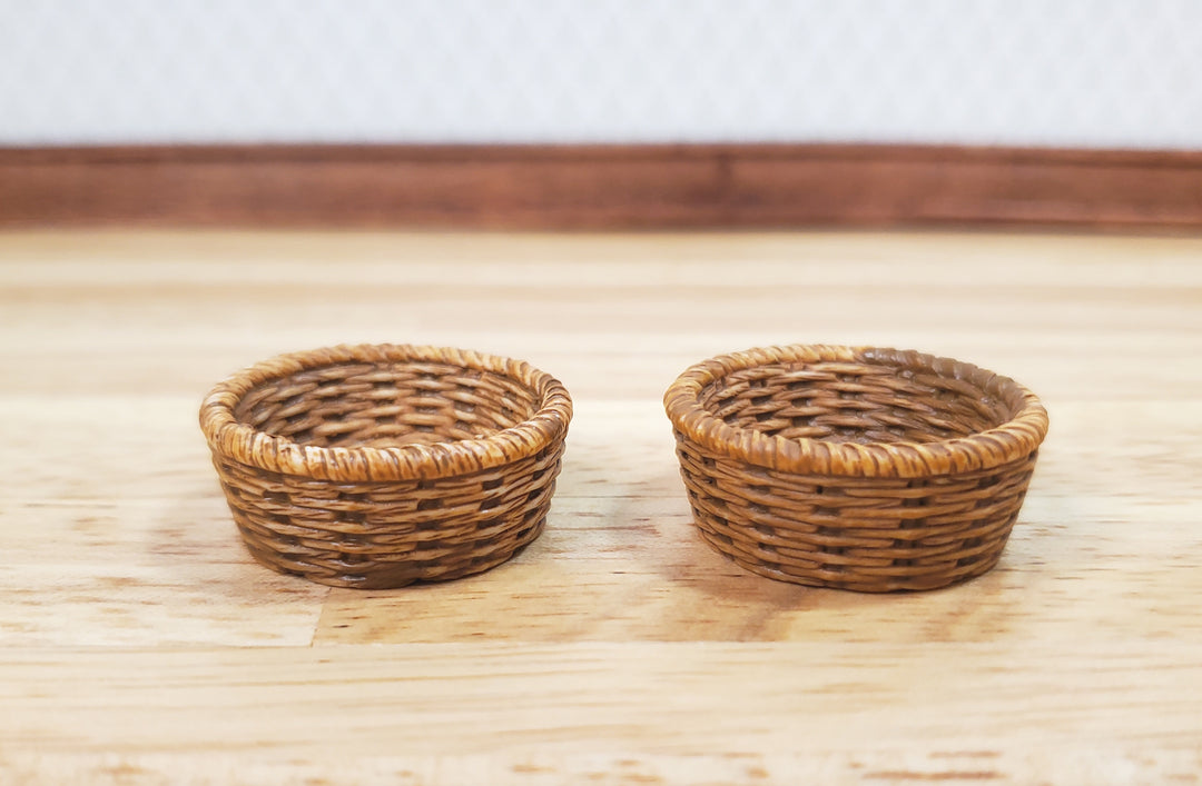 Dollhouse Miniature Basket Wicker Style Round 2 pieces 1:12 Scale Miniature