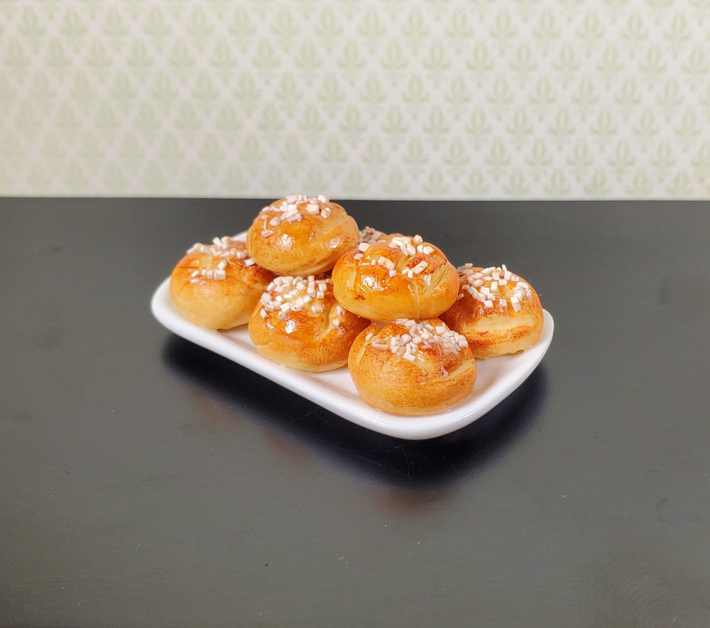 Dollhouse Salty Buns on a White Ceramic Platter 1:12 Scale Miniature Kitchen