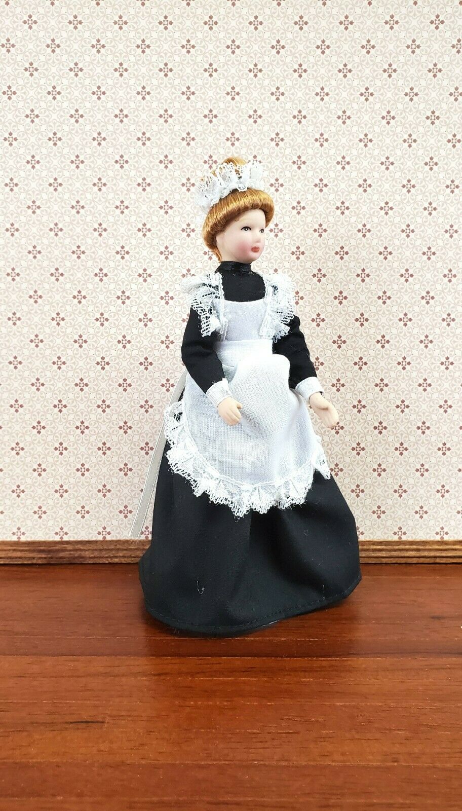 Dollhouse Miniature Maid Housekeeper Doll Porcelain Poseable 1:12 Scale w/ Apron