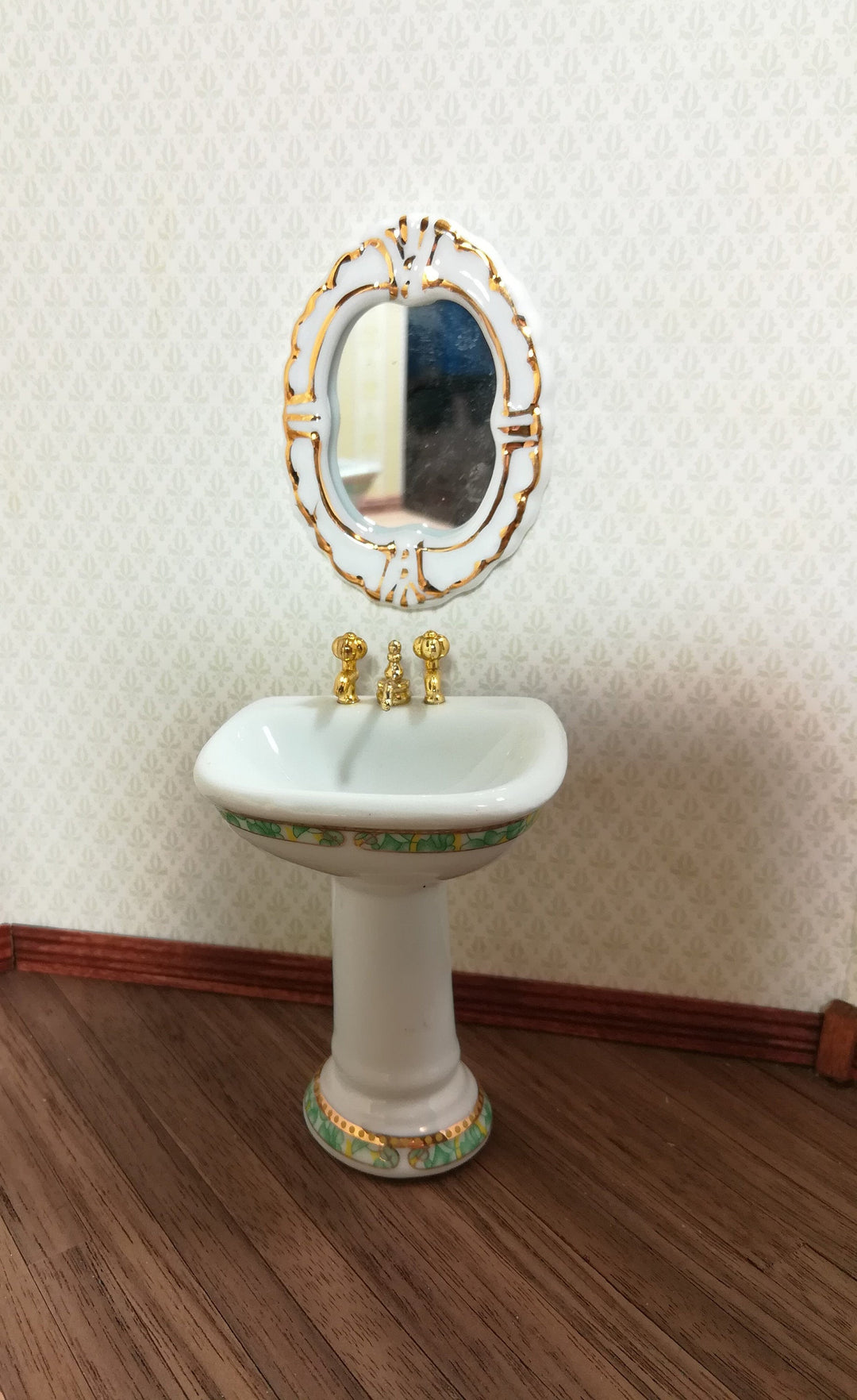 Dollhouse Miniature Bathroom Set White & Green Porcelain Tub Toilet Sink 1:12 Scale