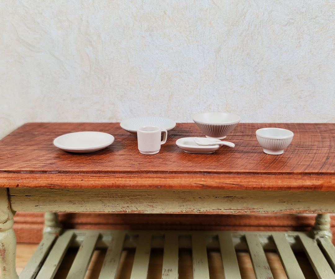 Dollhouse Dinner Place Setting 7 pcs Tan Painted Metal 1:12 Scale Miniatures