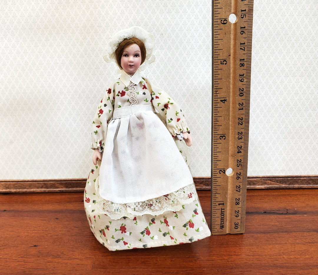 Dollhouse Victorian Maid Housekeeper Nanny Doll Poseable 1:12 Scale Miniatures