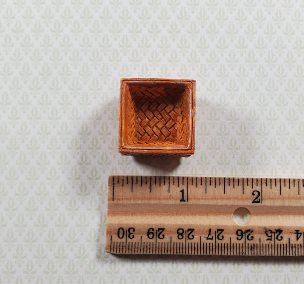 Dollhouse Basket Wicker Style Square 1:12 Scale Miniature Decor Accessories