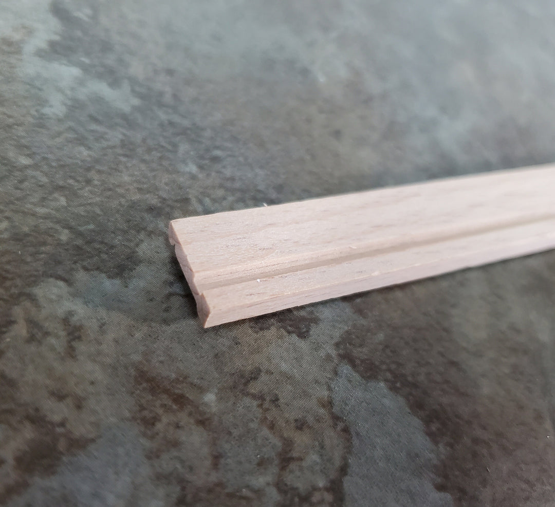 Dollhouse Miniatures Baseboard Trim or Molding w/ Wire Channel 1/2" wide x 18" 1:12 Scale CLA77055