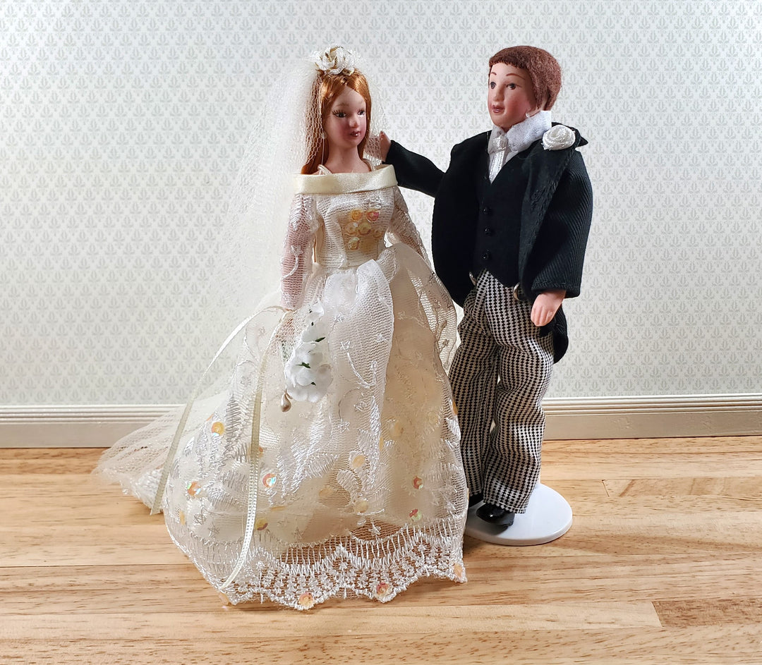 Dollhouse Bride in Wedding Dress Veil Doll Porcelain Female Woman 1:12 Scale