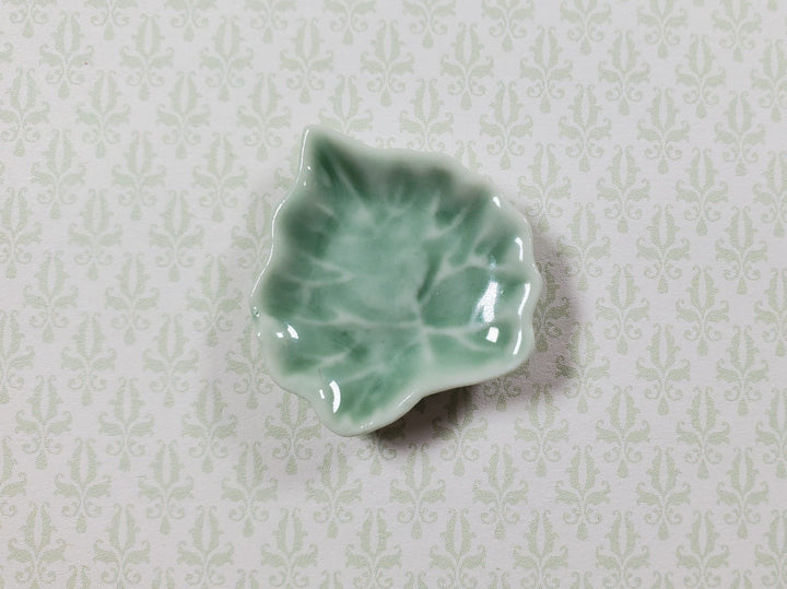Dollhouse Leaf Shaped Ceramic Serving Platter Green 1:12 Scale Miniature